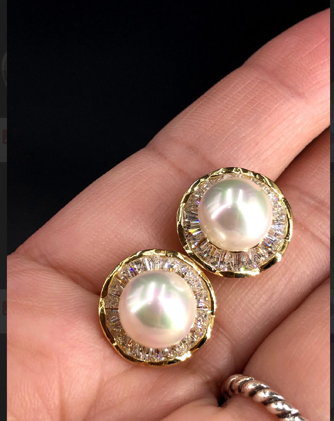 9mm White Swarovski Bar Crystal Pearl Bead 18K Gold Plated 925 Sterling Silver Stud Earrings