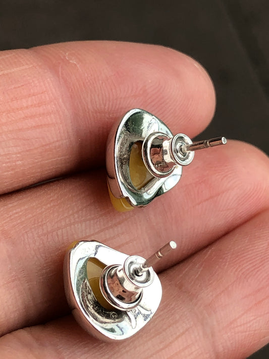 Handmade Baltic natural beeswax amber teardrop-shaped 925 sterling silver stud earrings