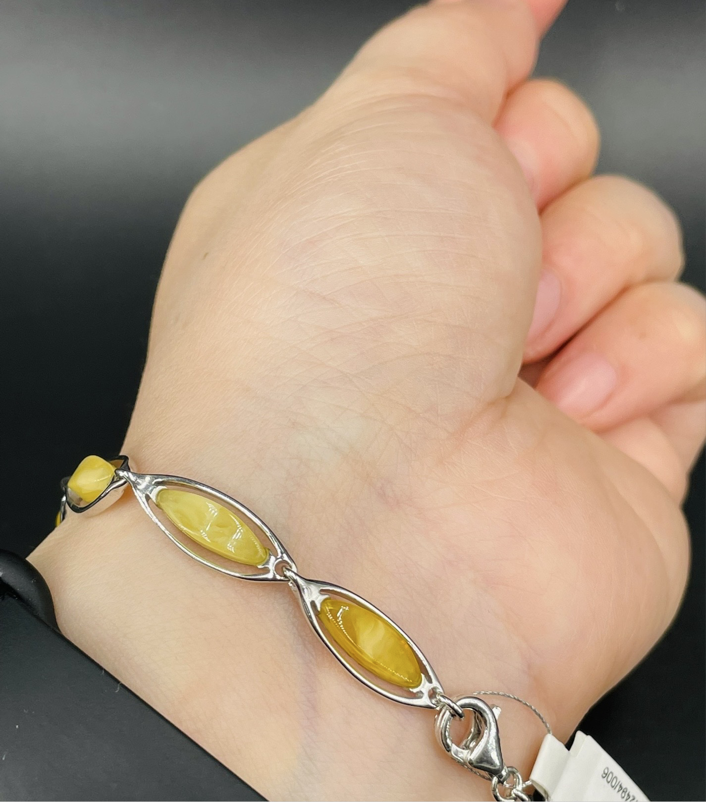 Handmade Baltic Natural Golden Beewax Amber Bracelet 🐴