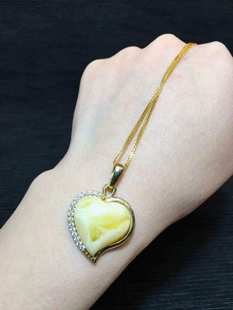 Handmade Genuine Baltic Natural White Amber Heart 💛Pendant without a chain