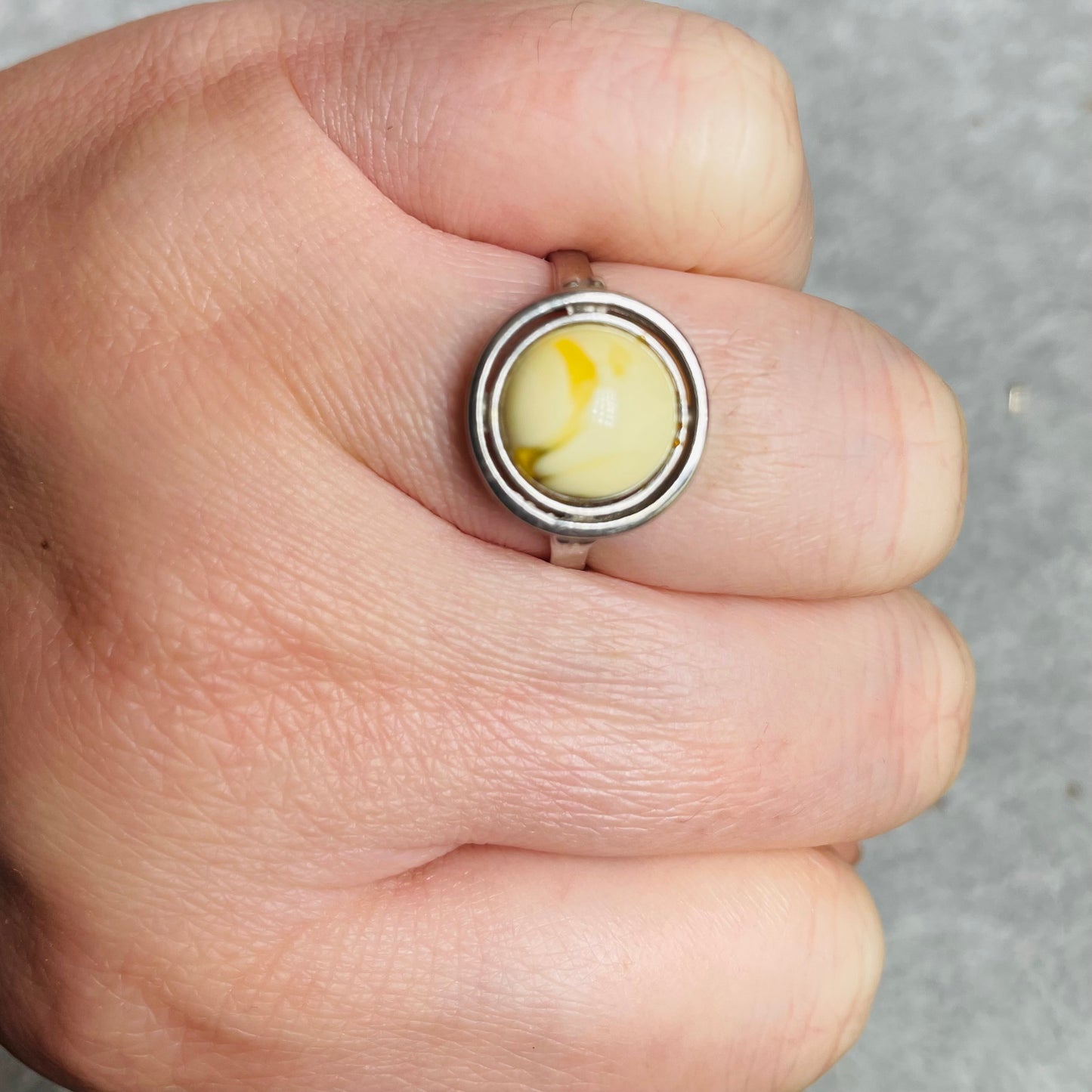 Handmade Baltic Natural Beeswax Yellow Amber Round 925 Sterling Ring(Size US#7.5)