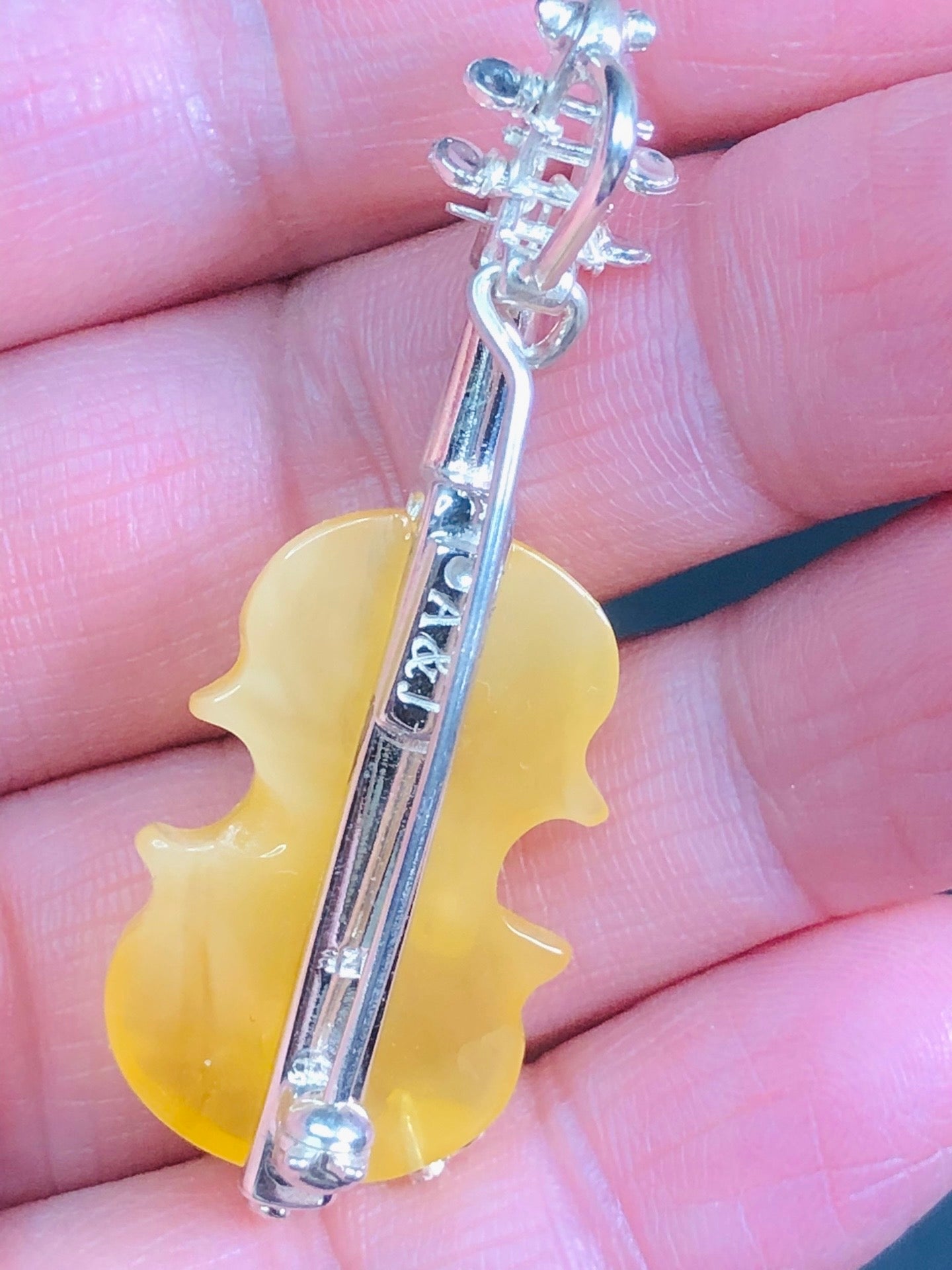 Handmade Genuine Baltic Natural Chicken Fat Yellow Amber Brooch/Pendant - Violin 🎻without a chain