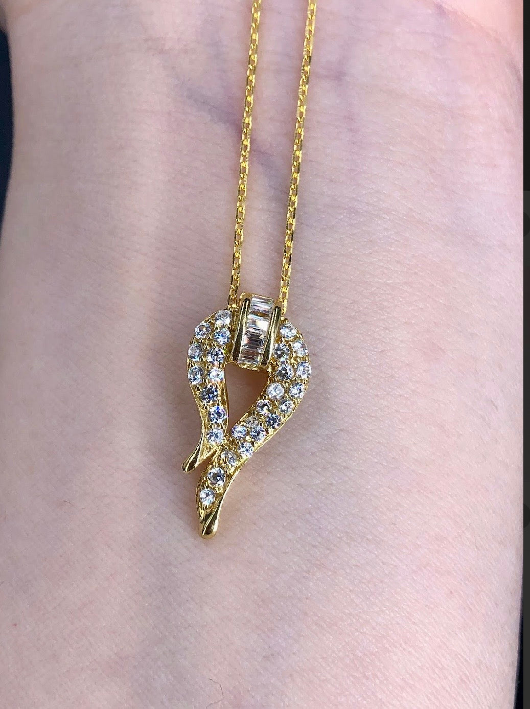 Tulip Bud Shaped Buckle Swarovski Crystal 18K Gold Plated 925 Sterling Silver Drop Pendant w/o chain