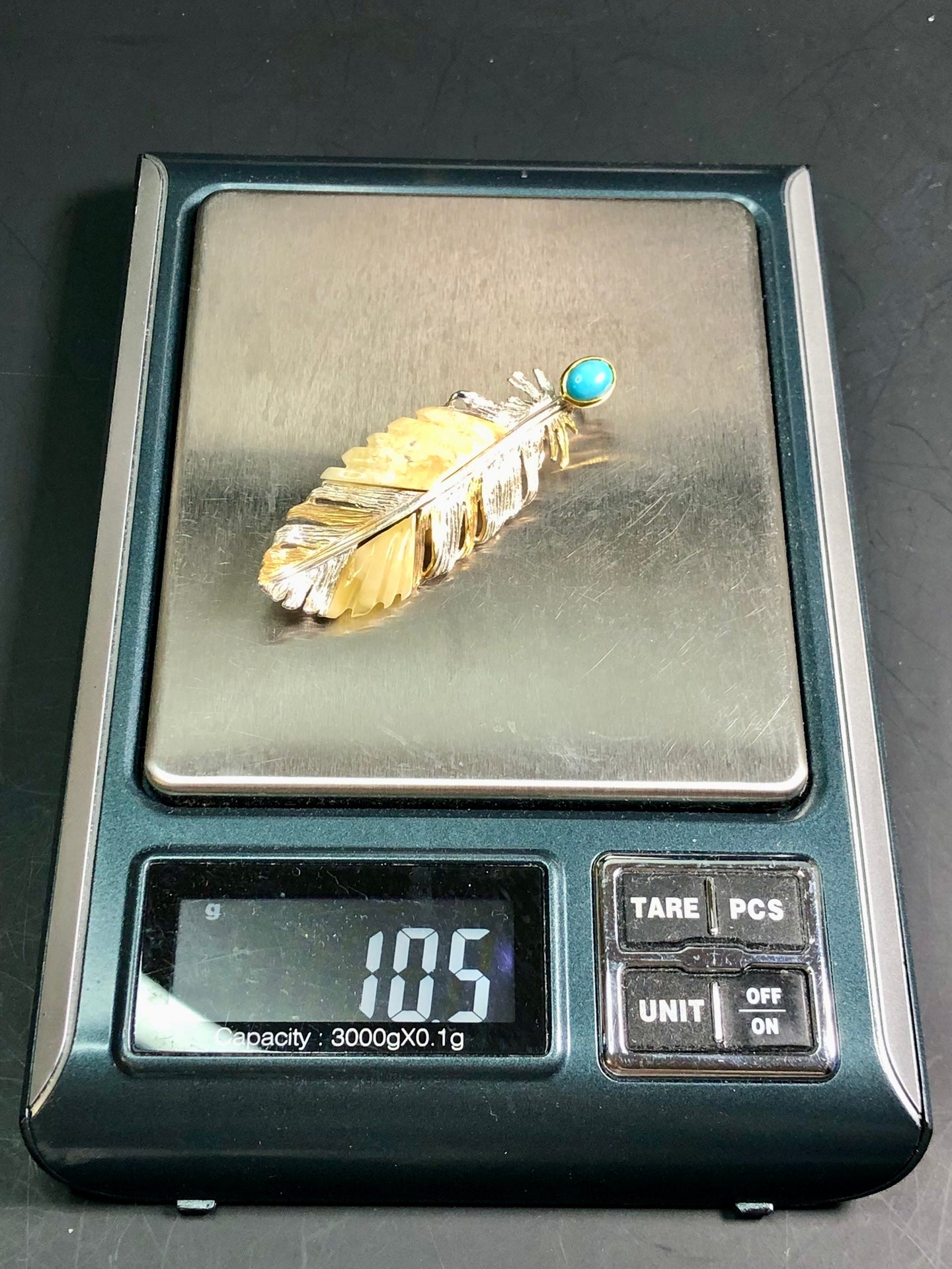 Handmade Genuine Baltic Natural White Amber with turquoise 925 feather-shaped three-dimensionalPendant/Brooch without a chain